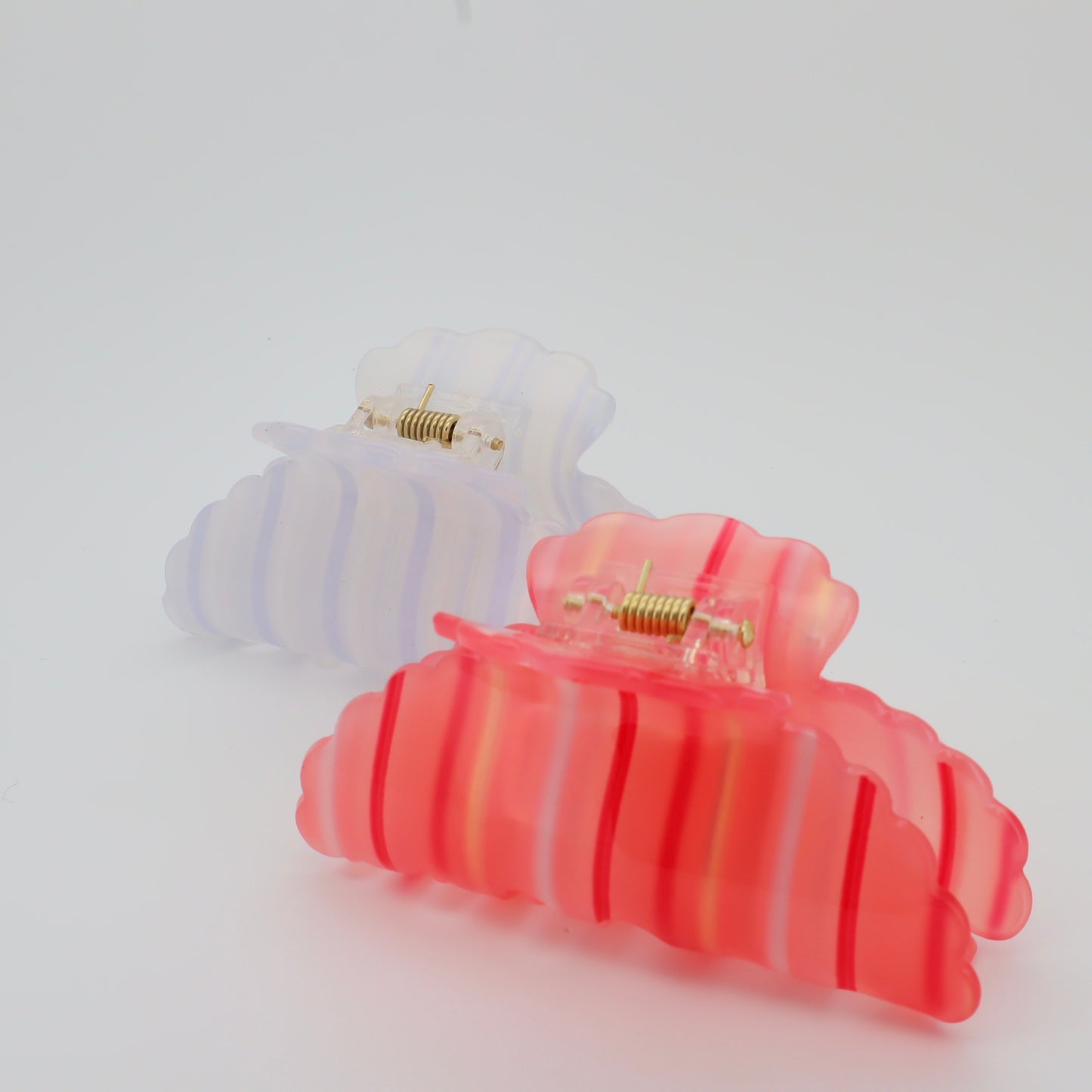 Bubblegum Claw White