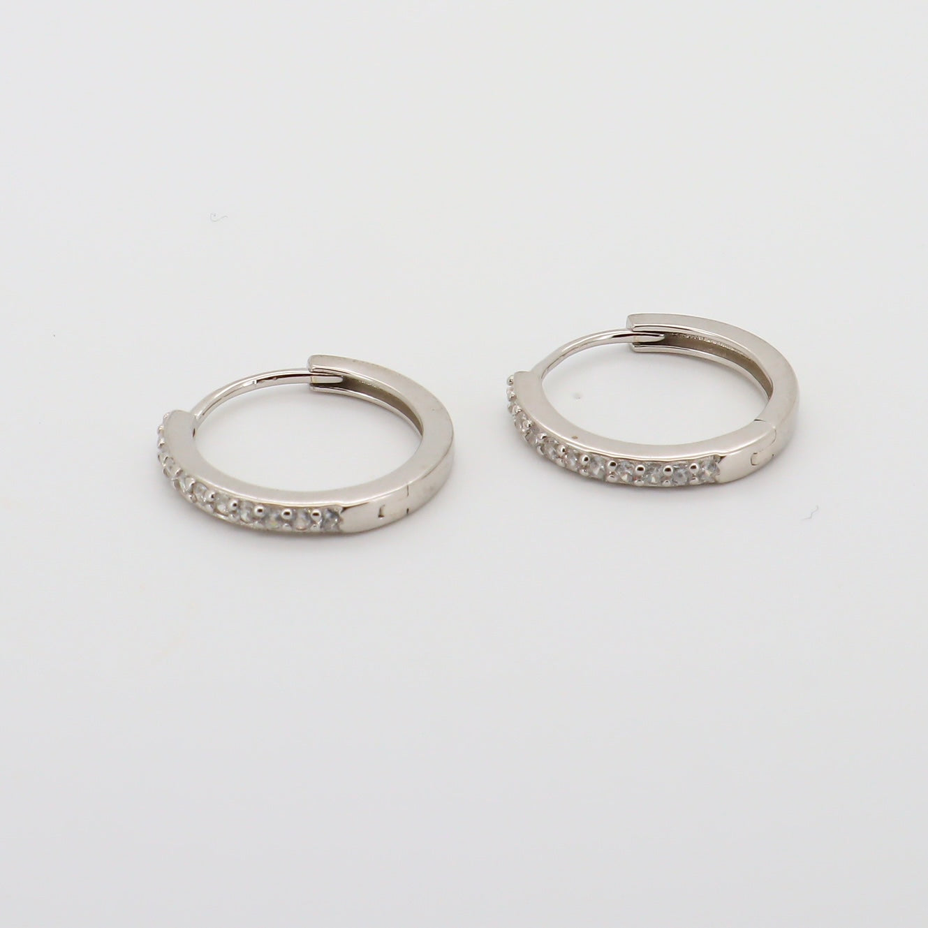 Timeless Hoops Silver