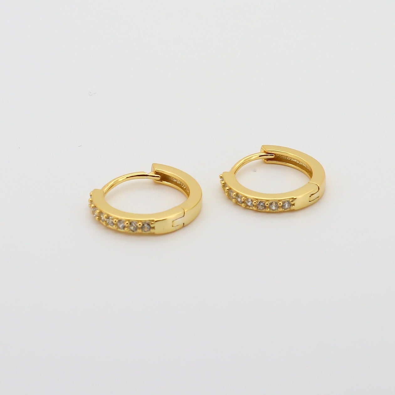 Timeless Hoops Gold