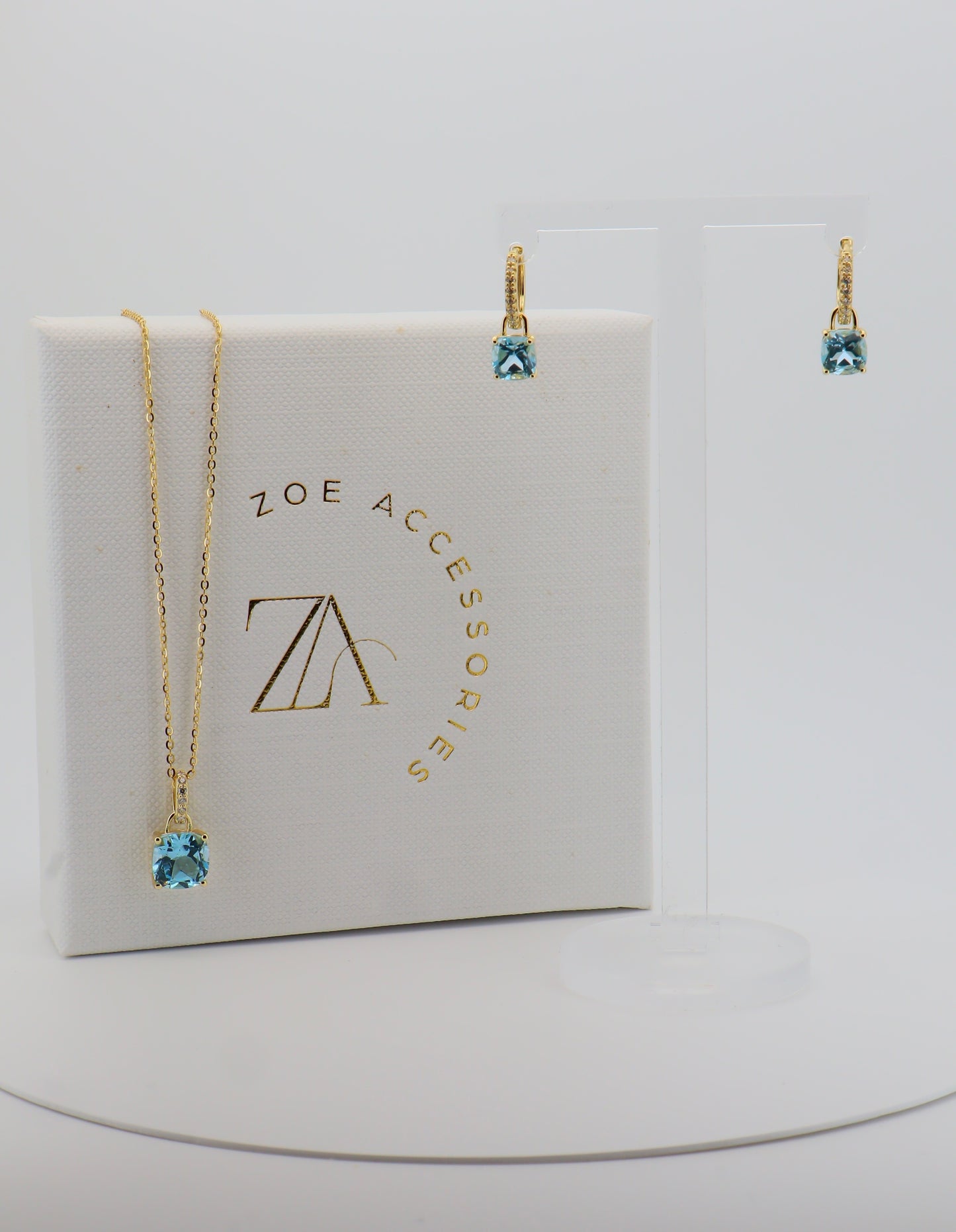 Luna Topaz Necklace