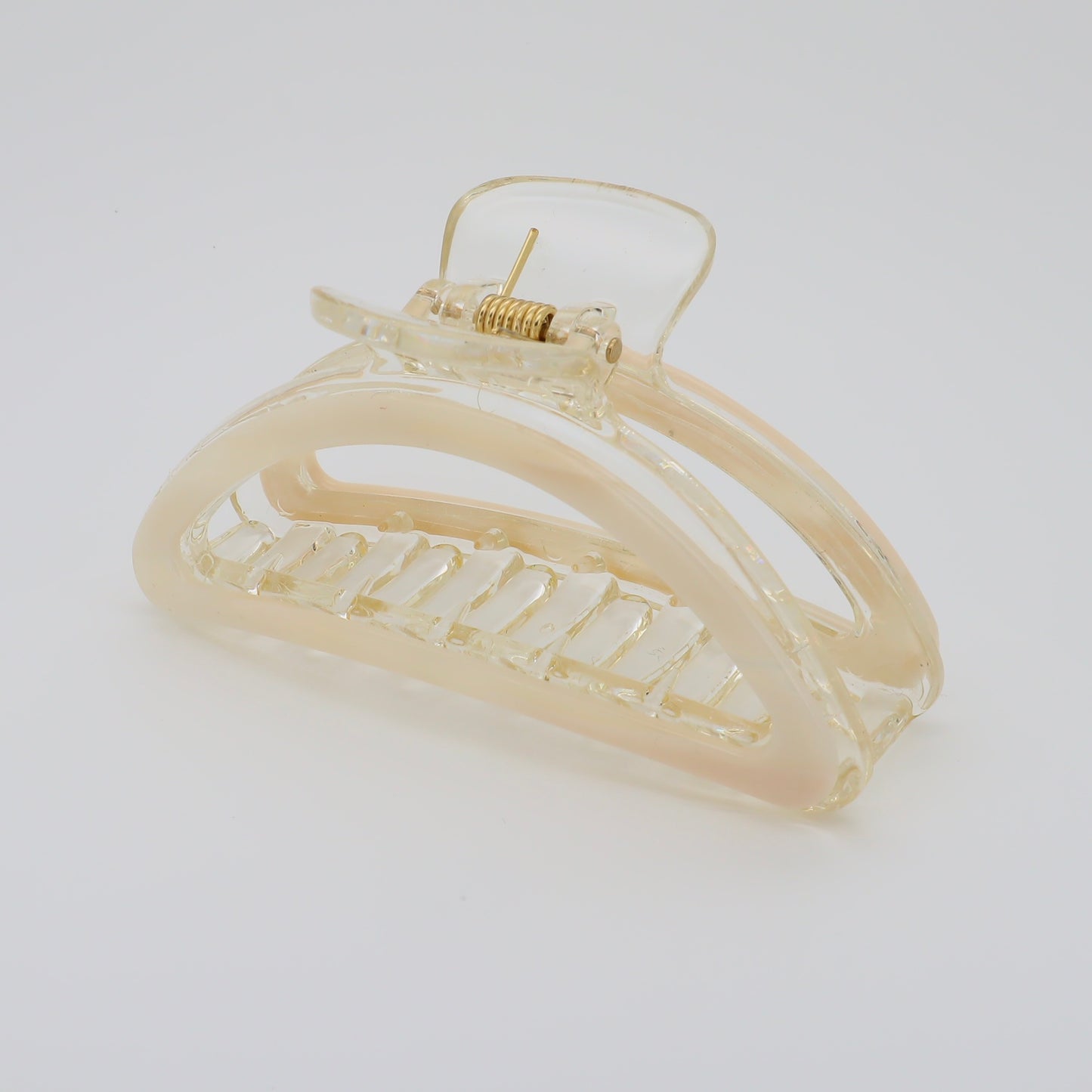Transparent Claw