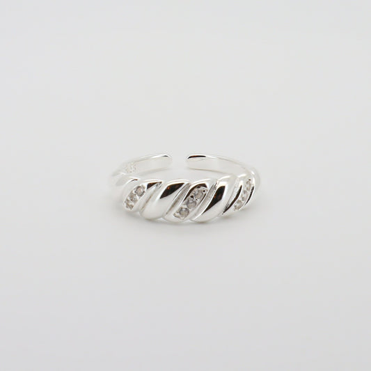 Croissant Zirconia Ring Silver