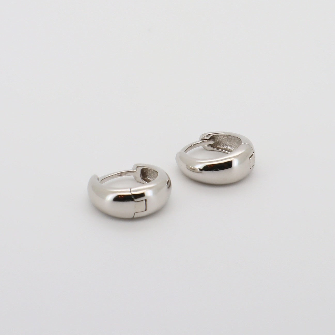 Classic Hoops Silver